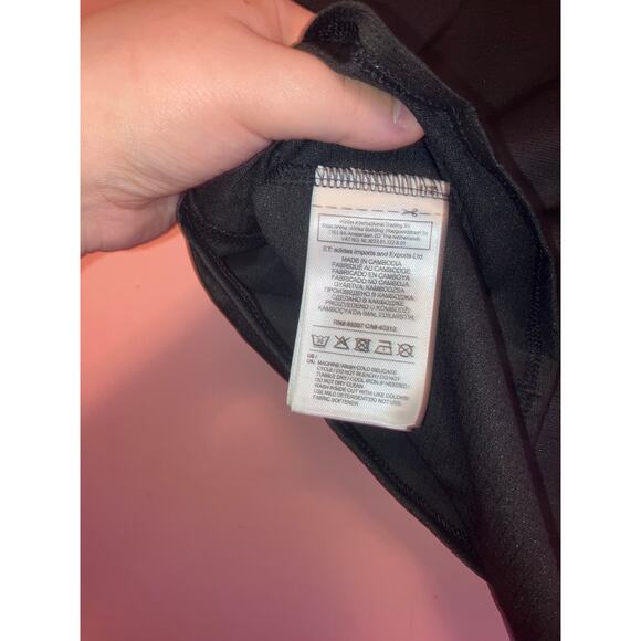 NWT Adidas black and white graphic tee size medium - Picture 5 of 5